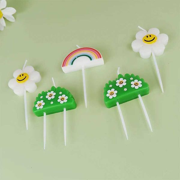 5pcs bougies dessin animé animal d'animal bougie populaire fleuriste chapeau petit ours beignet souriant le visage de gâteau décoration de bougie