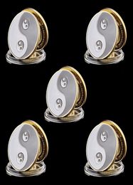 5pcs Coins commémoratifs Metal Craft Tai Chi Gossip Carte Guard Protector Poker Chipsr Game Accessories4381757