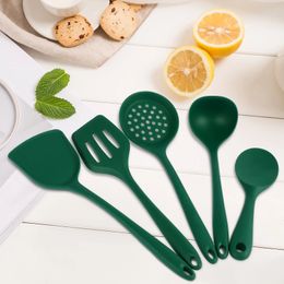 5pcs Ustensiles de cuisine Ustensiles Silicone Ensemble de cuisson résistante à la chaleur Soupon de soupe à fentes spatules gadgets de cuisine 231221