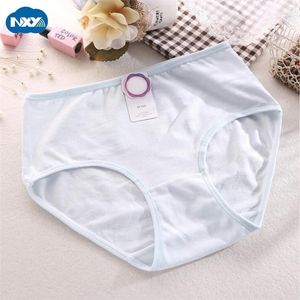 5pcs / lot Slips Sous-vêtements pour femmes Confort Coton Culottes Taille haute Sous-vêtements Femmes Blanc Dames Solides Respirant Knickers 201112