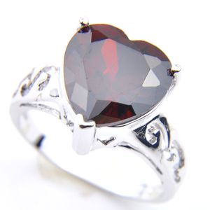 5 stks Lot Mother's Gift Classic Cut Heart Shaped Red Garnet Ringen 925 Sterling Verzilverd voor Dames Zirkoon Ringen Sieraden