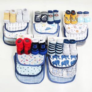 Ensemble de chaussettes pour bébé de 0 à 1 an, serviette de salive pour nouveau-né, bavoirs mignons de dessin animé, accessoires d'alimentation pour bébé de 0 à 1 an, ensemble cadeau d'anniversaire, 5 pièces