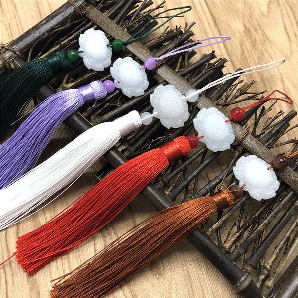 5pcs / pack Lotus Pilding Orees suspendues blanc Jade Lotus Tassel Diy ventilateur tombant décoratif Pendant