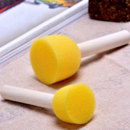 5pcs Éponges rondes Brush Set Sponge Brush pochoir éponge avec manche en bois outils de peinture de bricolage pour les enfants