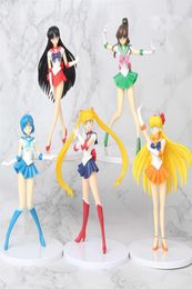 5pcs Set 18cm Sailor Moon Figures d'action Modèle jouet japonais anime périphérique décor décoration décoration toys pour enfants 201202874743