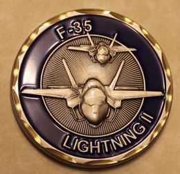 5pcs / set Pièce militaire F-35 Lightning II Air Force Gold Finish Challenge Coin.cx