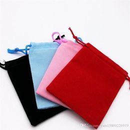 5x7 cm Fluwelen Tas met Trekkoord Sieraden Tas Kerst Huwelijkscadeau Zakken Zwart Rood Roze Blauw 10 Kleur GB1459243R