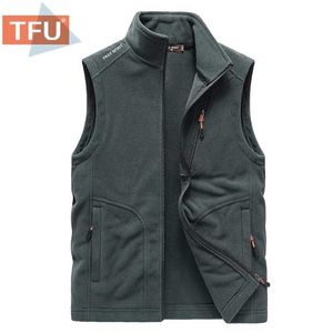 5XL Mannen Lente Uitloper Dikke Warme Fleece Mouwloze Vest Jas Vest Mannen Herfst Casual Outfits Tactical Vest Mannen Plus 211119