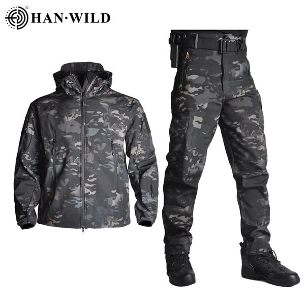 5XL Vêtements Tactiques Vestes Pantalons Hommes Veste Polaire Armée Coupe-Vent Camo Costume De Chasse Coupe-Vent Militaire Randonnée Soft Shell 220817