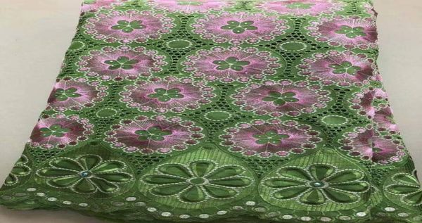 5 Yards Hermoso diseño de flores verdes y rosas tela africana de algodón y diamante de diario bordado de encaje suizo para vestir LC1177764548