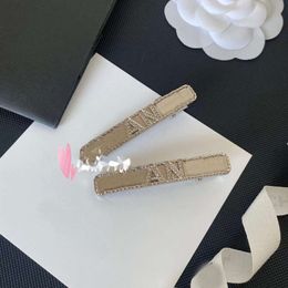 Clips de metal de letras de piedra de 6.5x1 cm para la moda de la fiesta C Clips de cabello Classic Elegance Barrettes SSS