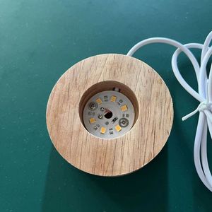 Base d'affichage LED en bois 6 cm