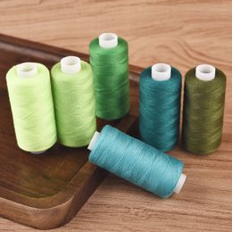 6 couleurs / set yarn coudre filetage rouleau machine à main broderie 400 mètres chaque bobine en polyester complet durable pour la maison kit de couture à la maison