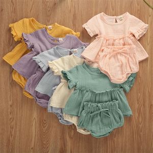 Ropa de lino y algodón para niñas pequeñas Summr, 6 colores, camisetas de manga corta con volantes, pantalones cortos, 2 uds., trajes de ropa infantil 220602