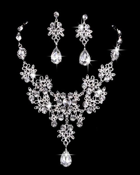 6 colores para mujer Bling Crystal Conjunto de joyería nupcial Diamante de plata Collar llamativo de boda Pendientes colgantes para novia Damas de honor Ac9153529
