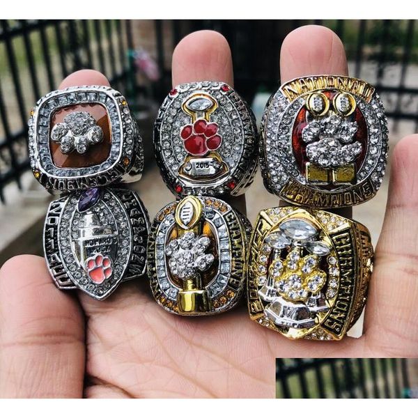 6 pcs Clemson Tigers Championnat de l'équipe nationale Champions Bague avec boîte d'affichage en bois Solide Hommes Fan Brithday Cadeau En Gros Drop Dhz0O