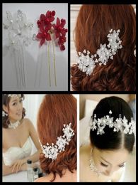 6 Stuks Nieuwe Bruidshaaraccessoires Bloemen Kralen Bruidshaar Parelspelden Kam Trouwjurken Accessoire Charmant Hoofddeksels RoodWh6394458