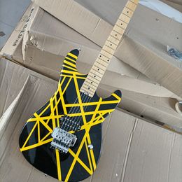 6 snaren zwarte elektrische gitaar met gele streep Floyd Rose esdoorn fretboard aanpasbaar