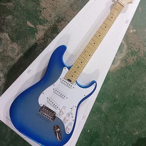 6 Strings Sparkle Blue Electric Guitar met witte Pickguard Maple Fretboard SSS Pickups aanpasbaar