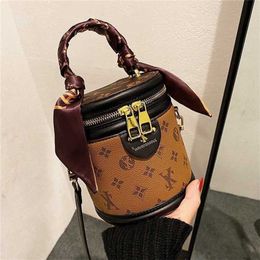 60% de réduction sur la sortie en ligne Sac cylindrique nouvelle mode foulard en soie pour femme seau cylindrique portable simple épaule messager vieille fleur sac seau