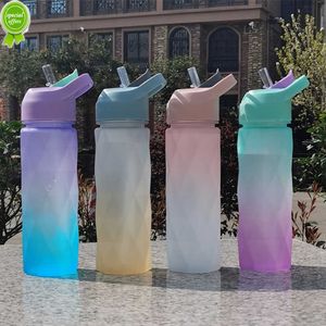600 ml grote capaciteit waterfles Straw Cup Plastic water Cup Rainbow Gradiënt Frosted Outdoor Sports Student Cup Cup Kettle
