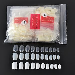 600 stks / set Clear French Ronde Korte Valse Nagels Volledige UV Gel Vinger Tips DIY Nail Art and Salon