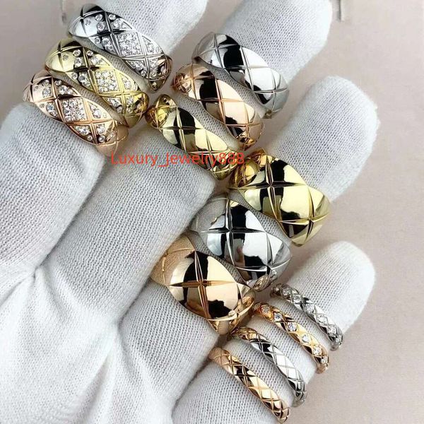 

Width 4mm 6mm 10mm branded stamp High polished pineapple grid Ring Gold Sier Rose Stainless Steel dia thin wide Rings Women men wedding Jewelry USA size 5-11