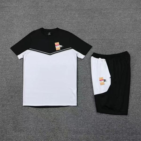 

mens tracksuits tshirt sets luxury designer womens tshirts shorts tracksuit jogger sportswear summer nk streetwear pullover sports suit h85y, Gray