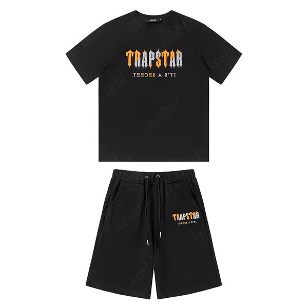 

trapstar mens t shirt pants 2 piece sets designer trapstar tracksuit short and t shirt set black white round neck t-shirt 77mt, White;black