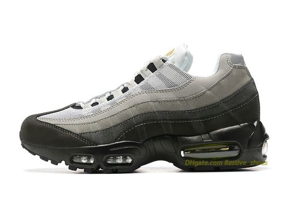 

mens tracksuits airmaxs men 95 running shoes max 95s triple black white neon ultra olive obsidian gutta green reflective safari orange solar, Gray