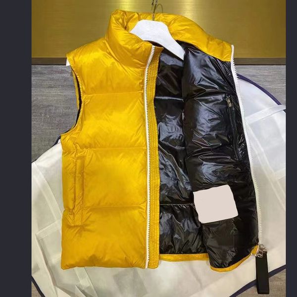 

luxury designer mens vests womens embroidery badge thickened warm down vest tank couple loose casual winter puffer vest coat size 1/2/3/4/5, Black;white