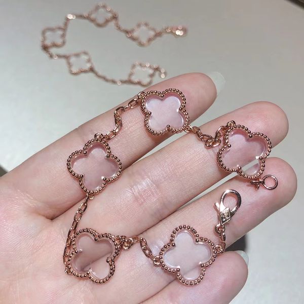 

designer bracelets 2023 van clover bracelet 18k gold love bangle sparkling crystal party jewelryzzl6 233333, Golden;silver
