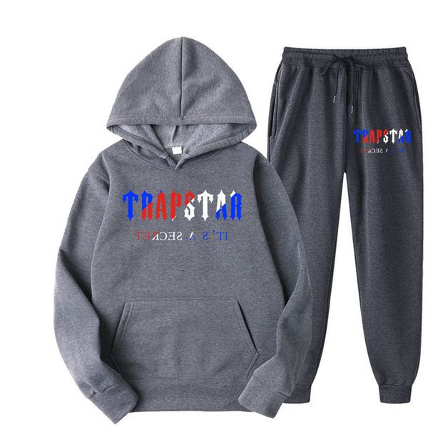 

trapstar brand tracksuit printed sportswear men 16 colors warm two pieces set loose hoodie sweatshirt pants jogging 2206150yh5 3jsqz, Black