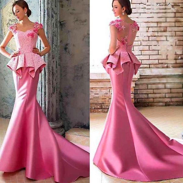 2019 Pink Prom Dress Abiti da sera a sirena per donna Cap Sleeve off the Shoulder Sweep Train Abito da ballo in pizzo Abiti per occasioni speciali