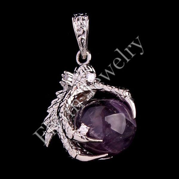 

Colares com Pingente selena2016