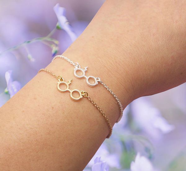 30PCS Cute Scar Reading Eye Glasses Frame Shaped Bracelets Geometric Eyeglasses with Thunder Lightning Bolt Chain Bracelet for Women