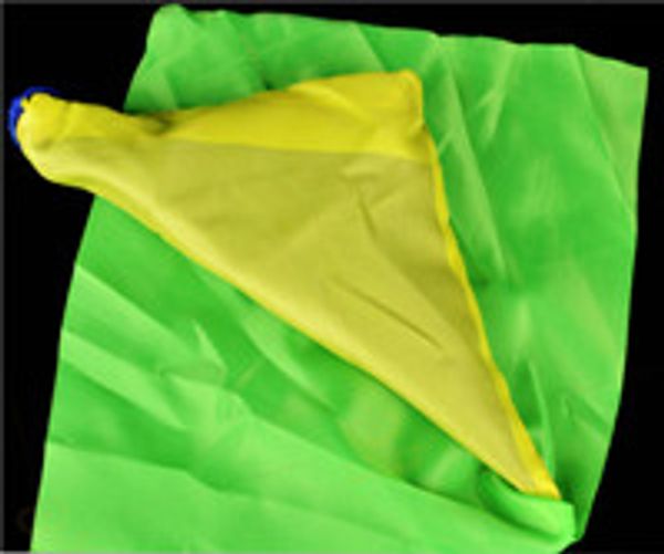 

toys 2015 new change color silk scarf for magic trick by mr. magic joke props tools toys gift randomly tools toys gift discolor