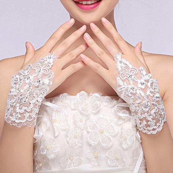

HOT Sale New Arrival Cheap In Stock Lace Appliques Beads Fingerless Wrist Length With Ribbon Bridal Gloves Wedding Accessories