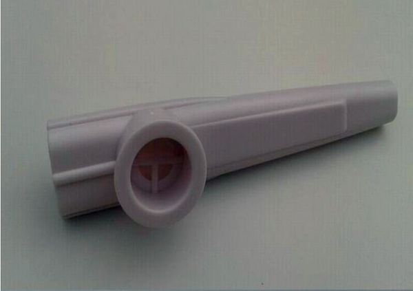 

новое отличное качество 10 шт. пластиковые kazoo 5 смешанный цвет духовой инструмент kazoo инструмент