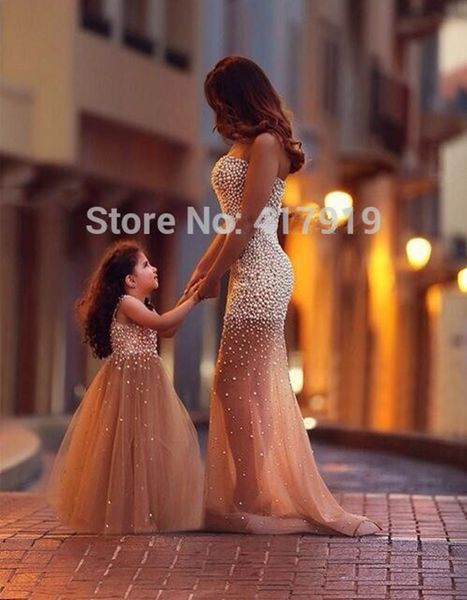 Acheter 2020 Nouvelle Robe De Bal Fille Fleur Robe Perlée Perles Tulle Une Petite Fille Robes Pour Le Mariage Champagne Kids Robe De Bal De 5628 Du