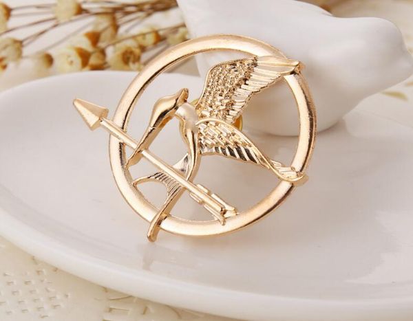 

free shipping Europe and the United States hot hunger games ridicule bird punk style brooch #3021
