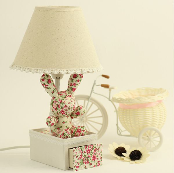 

веона кан паоѬалнй ил мђлилм кѬолик лампа дека комнаа, пал