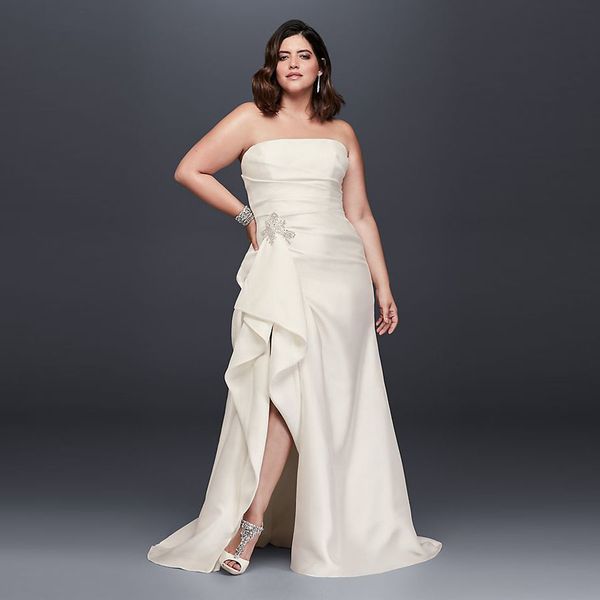 

simple plus size wedding dress with slit skirt 9swg788 strapless satin bridal gowns open back 2019 wedding dresses, White