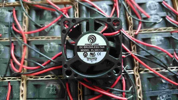 

brand new original power logic pl30s12h 3cm 3010 12v 0.12a oil 2 wire fan
