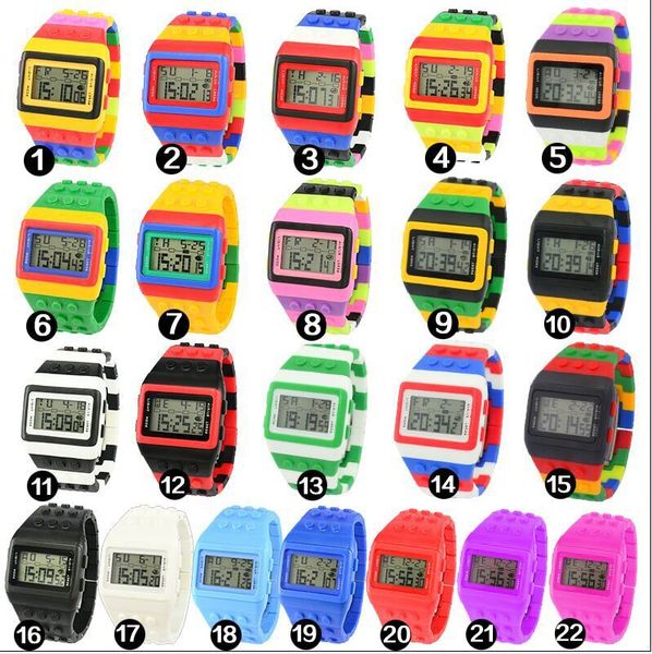 Commercio all'ingrosso 50 pz/lotto SHHORS Orologio Digitale Candy Night Light Up Flash Lampeggiante Impermeabile Unisex Gelatina Arcobaleno Allarme Orologi WR005