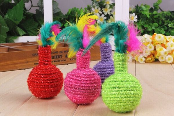 

Pet cat toy ball with feather colorful ound toy ela tic rope mixed color 30pc lot