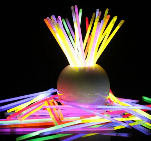 

7.8 " multi color hot glow stick браслет ожерелья neon party led мигающий свет палочка палочка новинка игрушки led вокальный концерт led fla