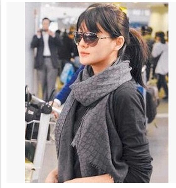 

wholesale-european grand prix star with thick double-sided silk cashmere scarf shawl warm autumn and winter scarves, Blue;gray