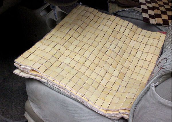 

квадѬана бамбђкова подђка summer essential пѬоладнй и овежаий авомобилне ко