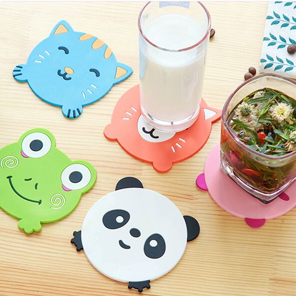

wholesale- 1pc cartoon animal drink pads cute panda frog cat pig silicone dining table placemat kitchen accessories mat cup bar mug